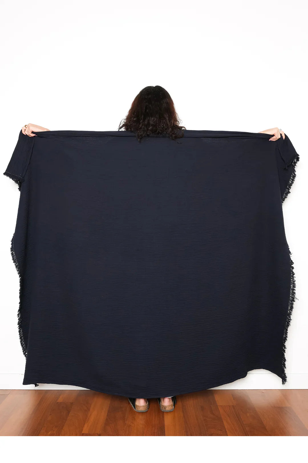 Capella Muslin Throw image 2