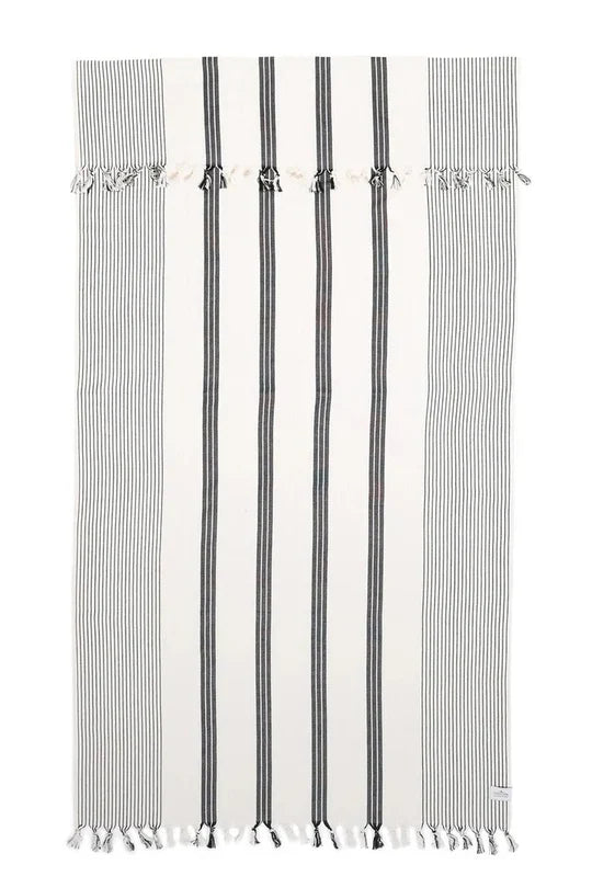 Flora Towel image 1